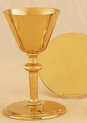 Gold Chalice With Scale Paten